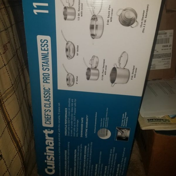 Cuisinart 11 inch piece set